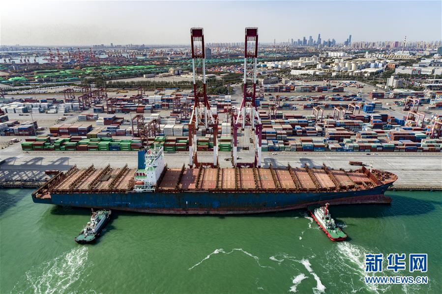 (新华全媒头条·图文互动)(7)历史交汇点上的宏伟蓝图 ——《中共中央关于制定国民经济和社会发展第十四个五年规划和二〇三五年远景目标的建议》诞生记